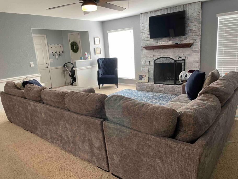 Large Open Space For Family Fun! Αμαρίλο Εξωτερικό φωτογραφία