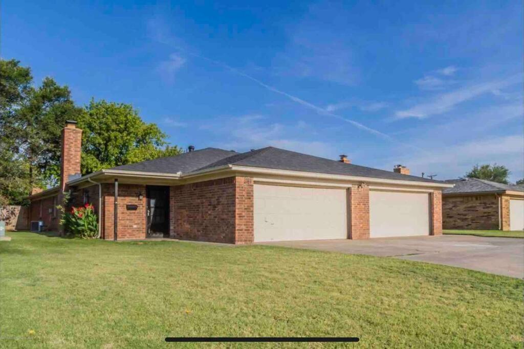 Large Open Space For Family Fun! Αμαρίλο Εξωτερικό φωτογραφία